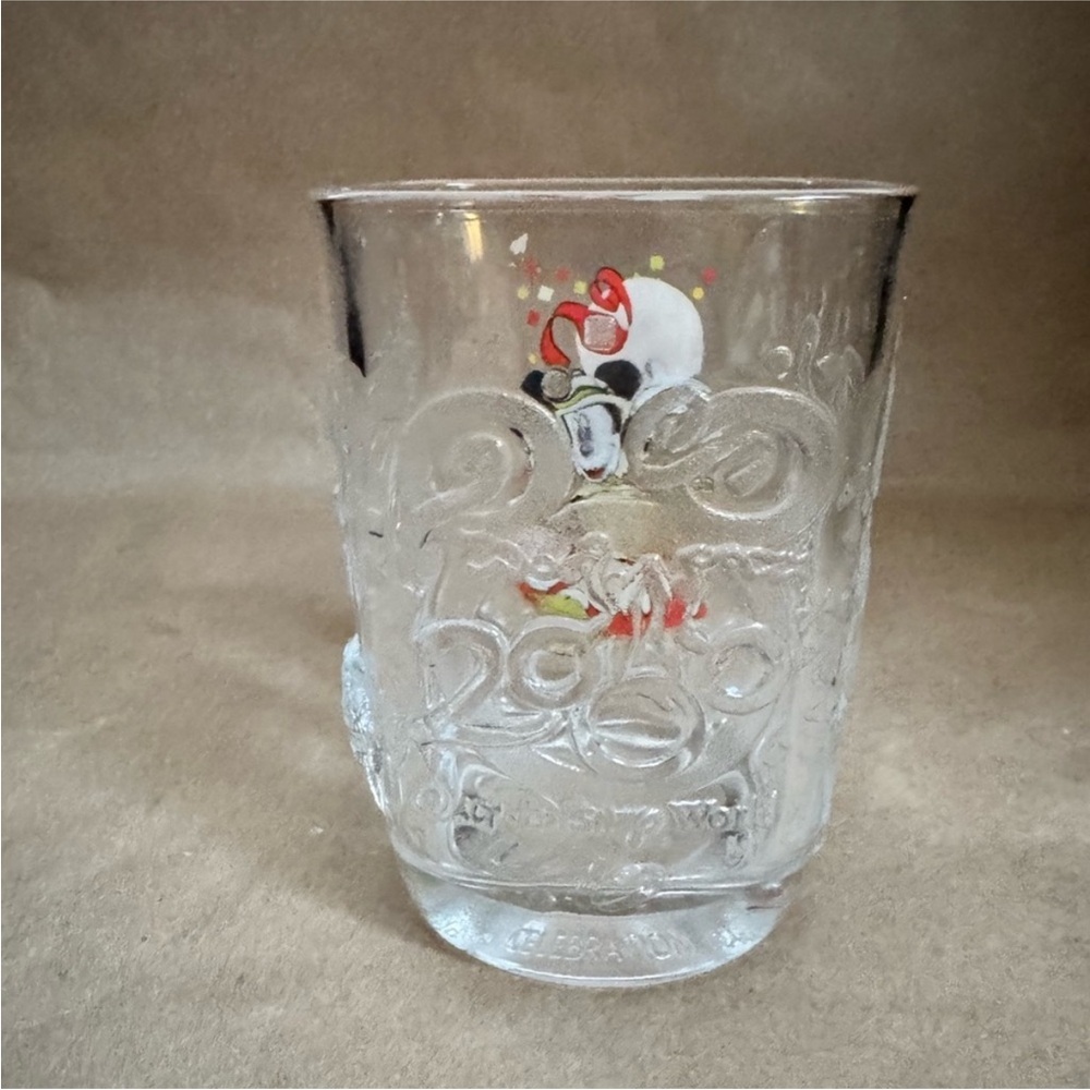 2 x 2000 McDonalds Walt Disney World Magic & Animal Kingdom Celebration Glasses. - Picture 10 of 13